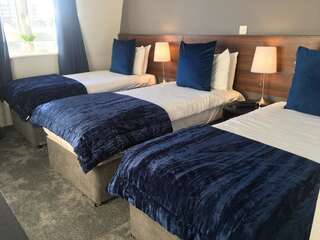 Отель The Abbey Hotel Дублин Трехместный номер-3